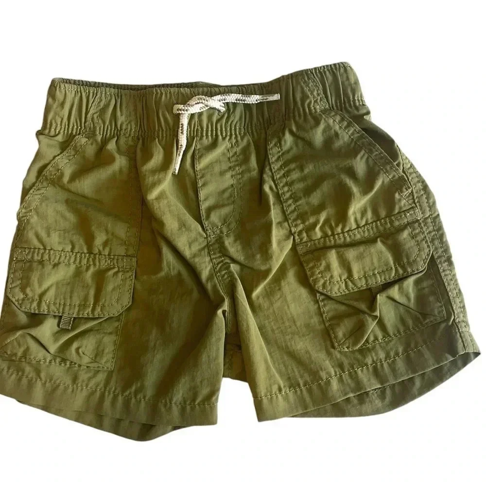 Old Navy Cargo shorts - Size 3-6 months